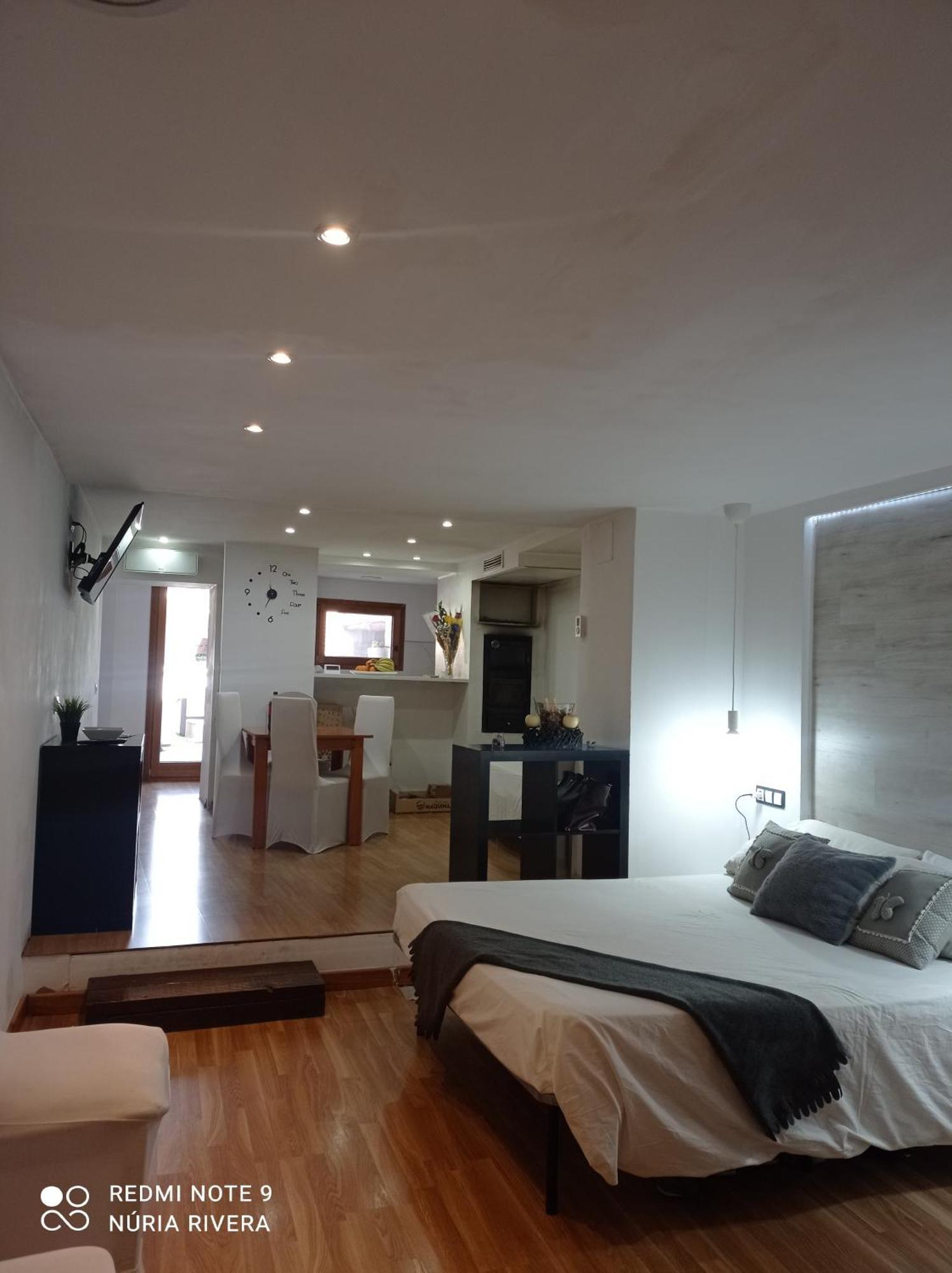 A&E.Escornalbou Bed and Breakfast Vilanova de Escornalbou Buitenkant foto