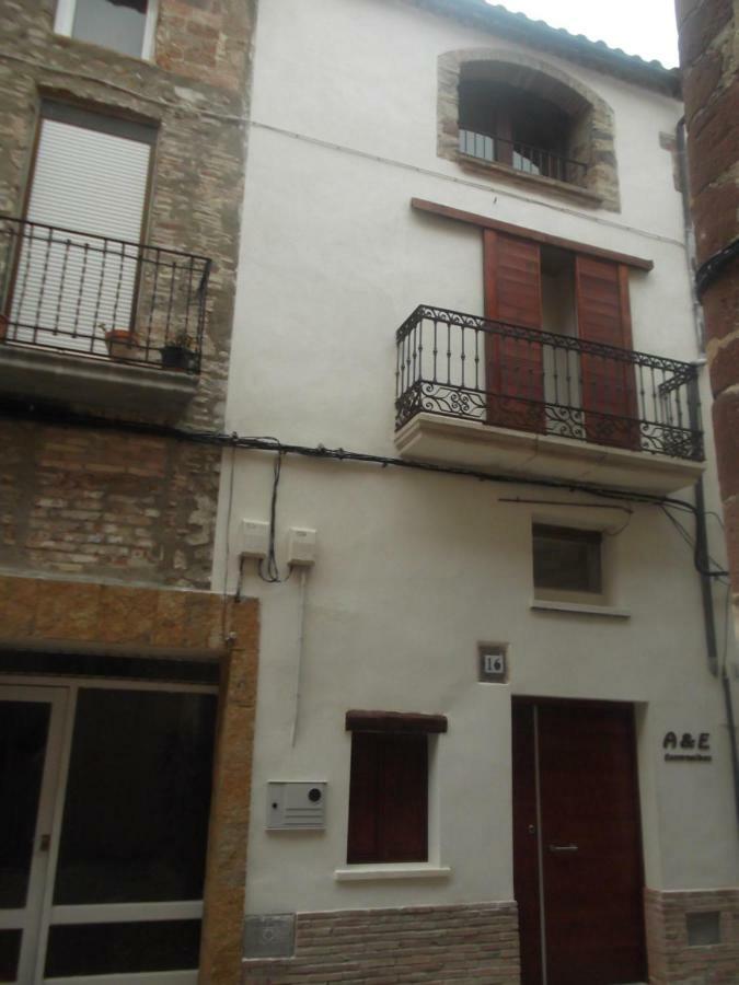 A&E.Escornalbou Bed and Breakfast Vilanova de Escornalbou Buitenkant foto