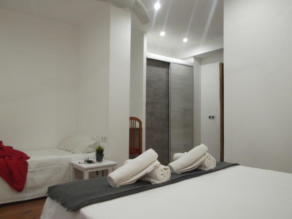A&E.Escornalbou Bed and Breakfast Vilanova de Escornalbou Buitenkant foto